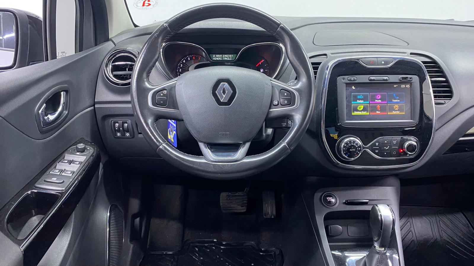 RENAULT CAPTUR 11